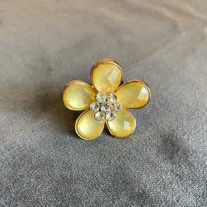 Flower ring